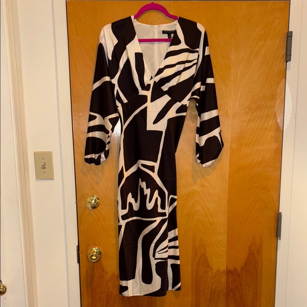 NWT Banana Republic Black and White Dress - Size 6